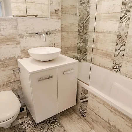 Superb And Modern Near Motte-picquet! Apartment *