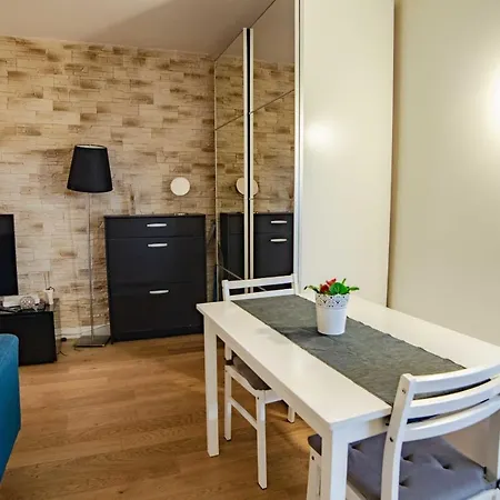Apartment Superb And Modern Near Motte-picquet!